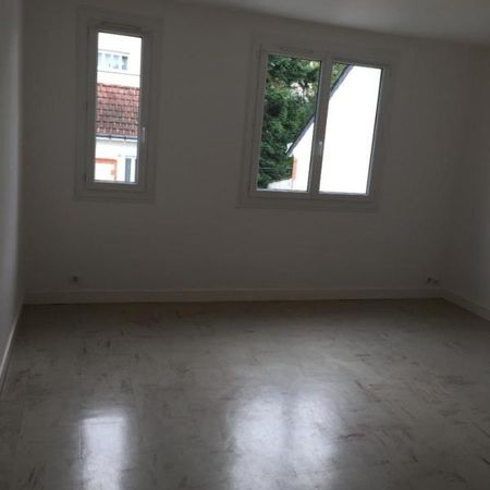 Location Appartement 2 pièces 47m² TOURS 37000 - Photo 4