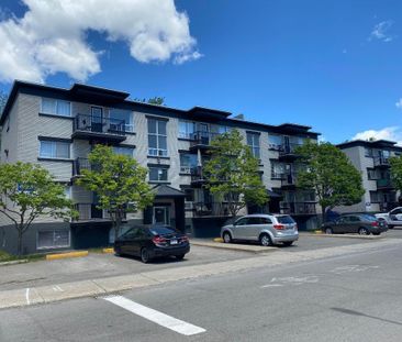 3 1/2 Limoilou chauffé eau chaude 1er février - Photo 3