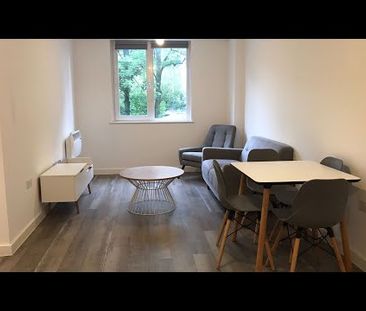 1 Bed Flat, Kinetic, M16 - Photo 2