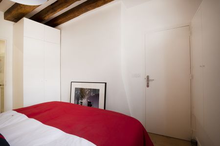 Appartement à louer rue de l'Université, Paris 7ème - Photo 4