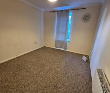 Churchill Court - Photo 3