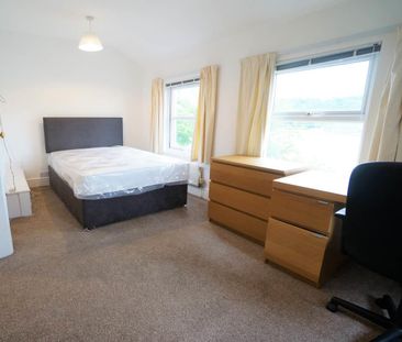 1 Penllys Terrace - Photo 5