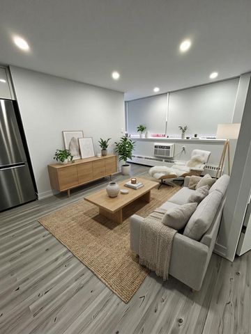For Lease - 15 Walmer Road Unit# 101, Toronto, Ontario - Photo 2