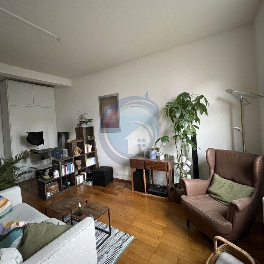 BEL APPARTEMENT DE 4,5 PIÈCES À PROXIMITÉ DE LA GARE - Photo 1