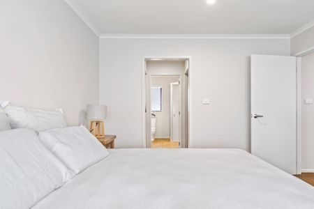 Three Bedroom Duplex - Pyes Pa - Photo 2