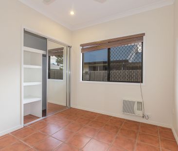 27 Woodlake Avenue, Kirwan - Photo 3