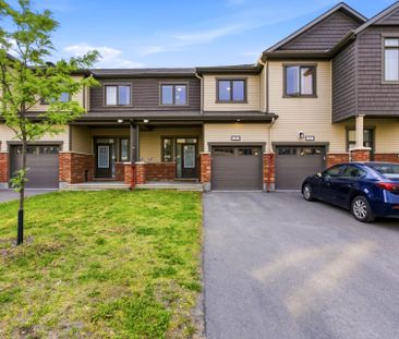For Lease - 44 Lentago Avenue, Barrhaven, Ontario - Photo 3