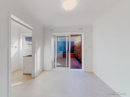 2 Bed, 1 Bath - Photo 1