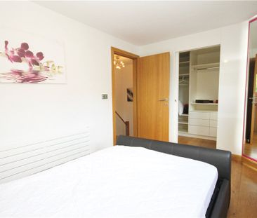 More Close, London, W14 9BN - Photo 4