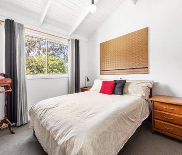 Quaint home located near primary school - Photo 4