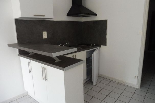 Location Appartement 2 pièces 35m² ANGOULEME 16000 - Photo 1