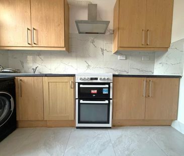 3 bedroom maisonette to rent - Photo 5