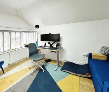 2 bedroom semi-detached house to rent - Photo 5