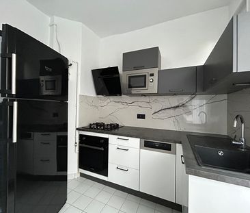 Location Appartement 2 pièces 51m² - Photo 4