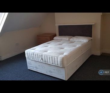 4 bedroom maisonette to rent - Photo 4