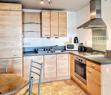 1 bedroom apartment to rent - Photo 4