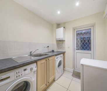 Ridgemead Close, Southgate, London, N14 - Photo 6
