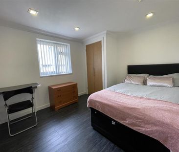 5 bedroom apartment to rent - Photo 6