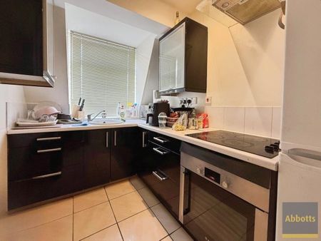 Swan, Thorpe Road, NR1 - Photo 4