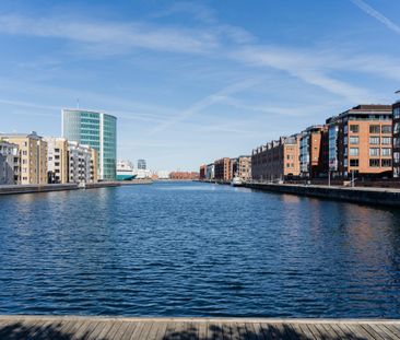 Lys og moderne lejlighed på 75 m² med udsigt over vandet - Foto 3