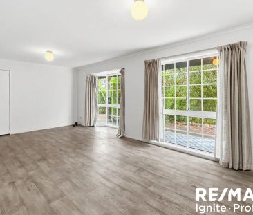 “Charming 3-Bedroom Home with Spacious Yard in Chapel Hill” - Photo 4