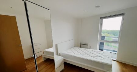 2 Bed 2 Bath - Photo 2