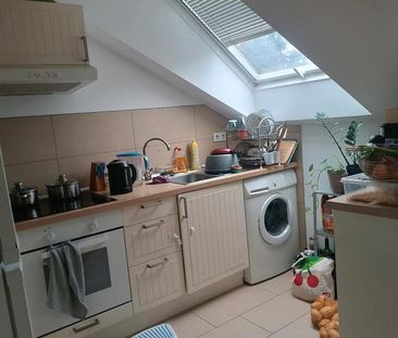 2 Zimmer DG Wohnung in Niederrad - Foto 1