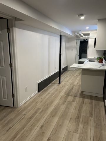 196 James Street - 9 - Photo 3