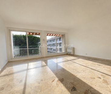 Location Appartement 3 pièces 63m² LA CIOTAT 13600 - Photo 1