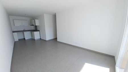 location Appartement T2 DE 46.95m² À CASTELNAU-LE-LEZ - Photo 2