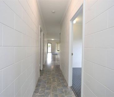 Available Now – Spacious 4-Bedroom Home with Pool - Photo 5