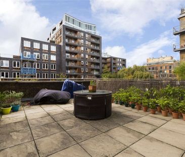 A loft apartment with private terrace forming part of a former prin... - Photo 6