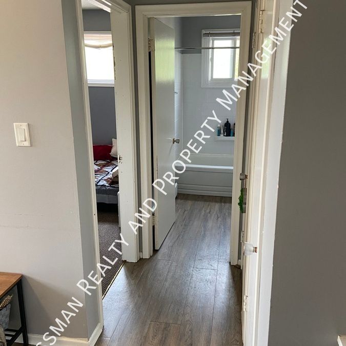 1 bed 1 bath APARTMENT located downtown Regina, SK - Photo 1