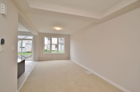 For Lease - 793 BRITTANIC Road, Kanata, Ontario - Photo 3