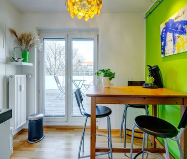 Rarity! Attic apartment with balcony for rent - Photo 4