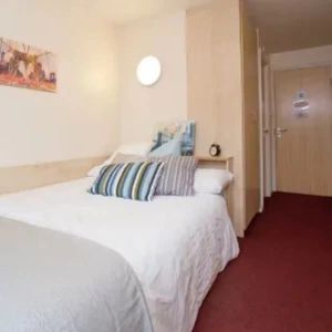 Classic+ Ensuite - Photo 2