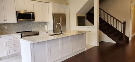 For Lease - 22 Hercules Club Drive, Richmond Hill, Ontario - Photo 5