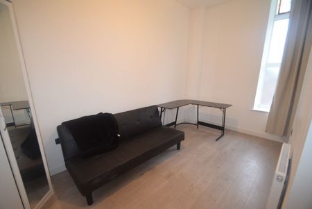 Emerald, Gurdev Apartments, Chapel Terrace, TF2 - Photo 3