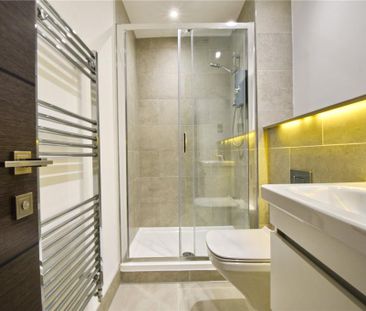 3 bedroom apartment to rent - Photo 4