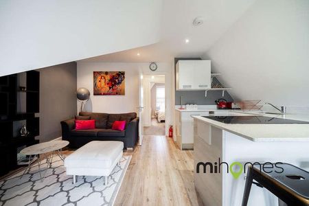 Beaconsfield Road, London, N11 - Photo 4