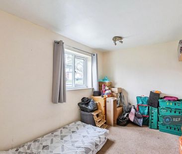 3 bedroom end of terrace house to rent - Photo 6