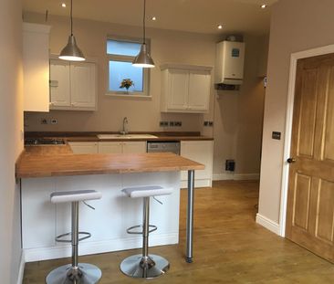 2 Bed Maisonette, Lawford Street, BS2 - Photo 4