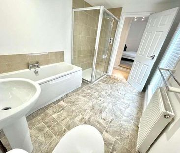 Luxury Bedroom Apartment, LN1 - Photo 4