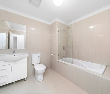 Live in the Heart of Auburn - 2 Bedroom Apartment!! - Photo 5