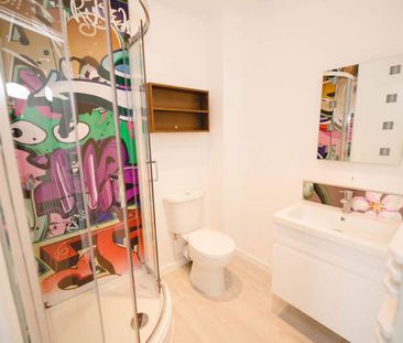 Large Ensuite Room – Unit 3 - Photo 6