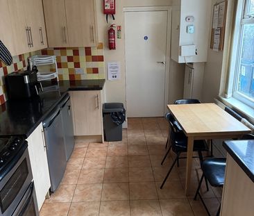 Room in a Shared House, Minstead Rd, B24 - Photo 6