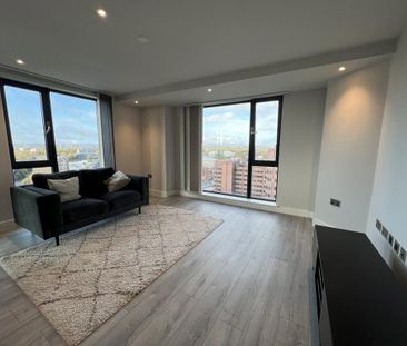 2 bedroom flat to rent - Photo 2