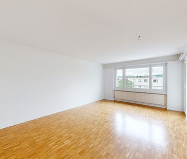 Grosszügige Wohnung in kinderfreundlicher Überbauung - Photo 3