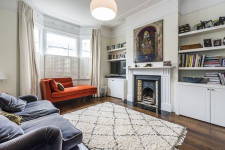 4 bedroom terraced house to rent - Photo 5