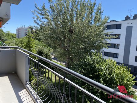 Location Appartement 3 pièces 58m² MARSEILLE 12ème - Photo 5